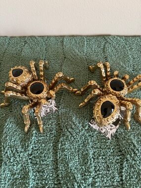 Tahari Halloween Gold Spider 🕷️ Decor Black Jewel Set of 2 NEW!